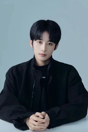 Photo of Yuxi Lin from the Latest Netflix gallery