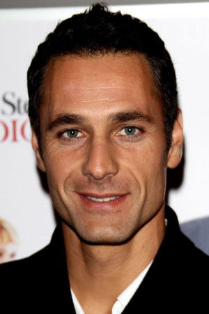 Raoul Bova photo