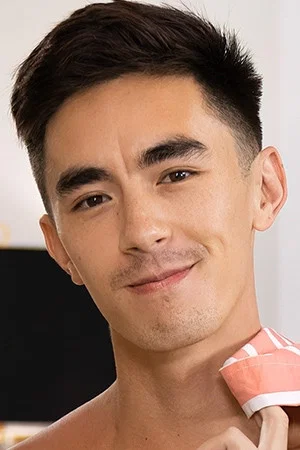 Photo of Cody Seiya from the Latest Netflix gallery