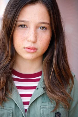 Photo of Lucia Ryan from the Latest Netflix gallery