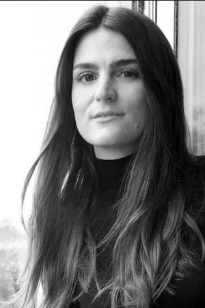 Photo of Nina Robert from the Latest Netflix gallery