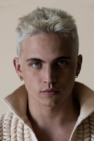 Tanner Buchanan photo