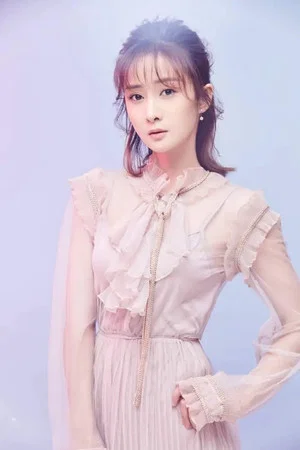 Photo of Vivian Xu from the Latest Netflix gallery