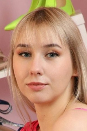 Photo of Lil Karla from the Latest Netflix gallery