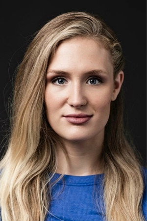 Photo of Holly Dowell from the Latest Netflix gallery