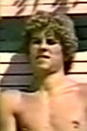 Photo of Peter Collins from the Latest Netflix gallery