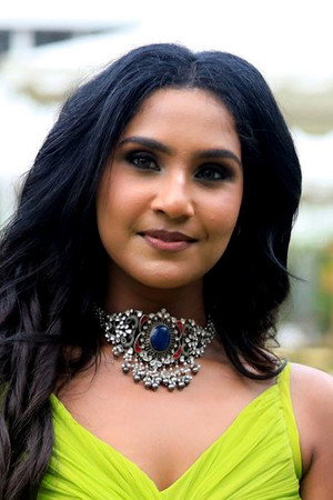 Photo of Naksha Saran from the Latest Netflix gallery