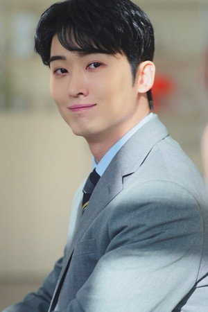 Photo of Jeung Hoon from the Latest Netflix gallery
