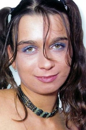 Photo of Maren Beautte from the Latest Netflix gallery