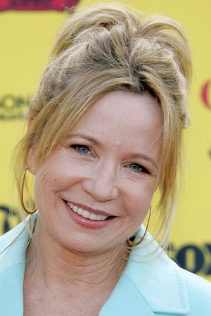 Debra Jo Rupp photo