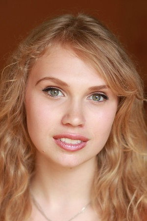 Photo of Charlotte Maltby from the Latest Netflix gallery