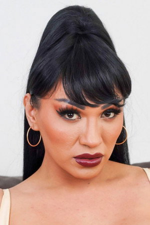 Photo of Jessy Dubai from the Latest Netflix gallery