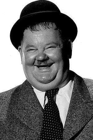 Oliver Hardy photo