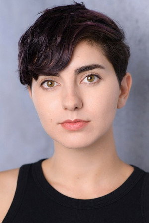 Photo of Gracie Lacey from the Latest Netflix gallery