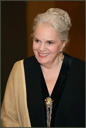 Elina Bystritskaya photo