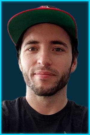 Photo of Mitch Fowler from the Latest Netflix gallery