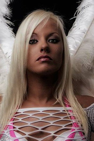 Photo of Erin Marshall from the Latest Netflix gallery