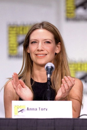Anna Torv photo