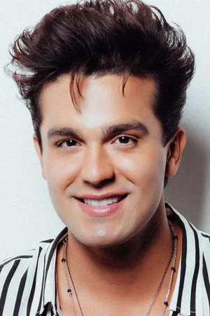 Photo of Luan Santana from the Latest Netflix gallery