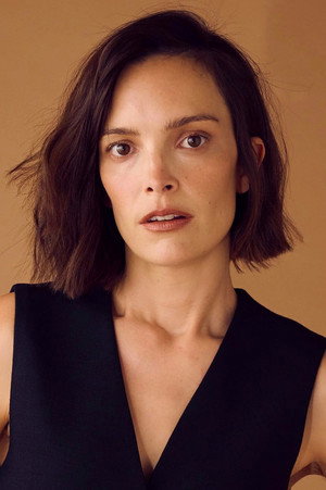 Photo of Jodi Balfour from the Latest Netflix gallery
