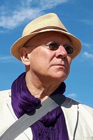 Photo of Andrew Collins from the Latest Netflix gallery