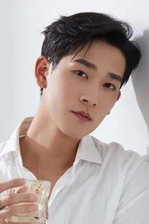 Photo of Zhang Xuan from the Latest Netflix gallery