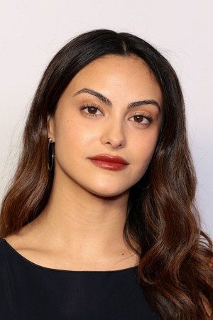 Camila Mendes photo