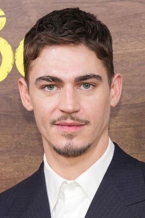 Hero Fiennes Tiffin photo