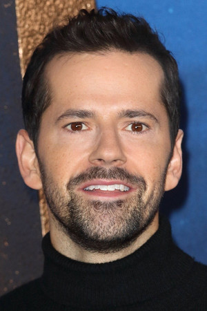 Photo of Robert Fairchild from the Latest Netflix gallery