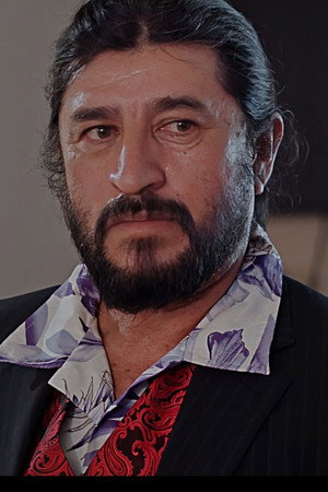 Photo of Oliverio Leon from the Latest Netflix gallery