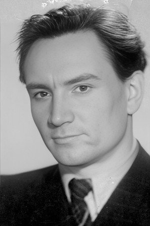Photo of Igor Bezyaev from the Latest Netflix gallery