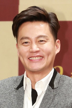 Lee Seo-jin photo