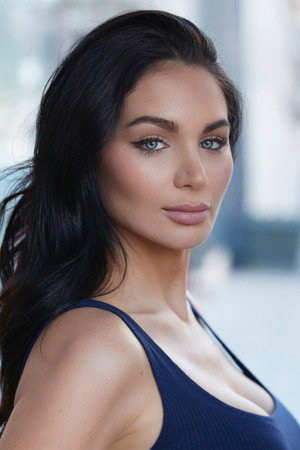 Photo of Natassia Halabi from the Latest Netflix gallery
