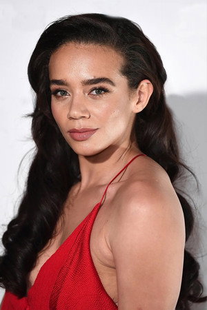 Hannah John-Kamen photo