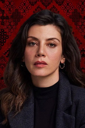 Gökçe Bahadır photo