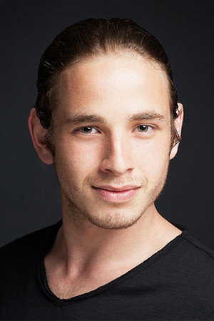 Cem Yiğit Üzümoğlu photo