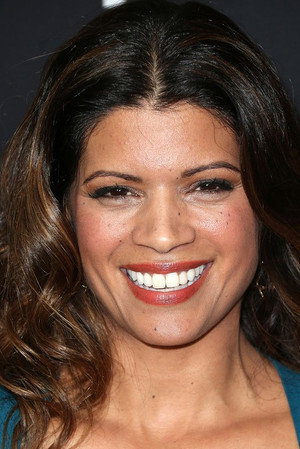 Andrea Navedo photo