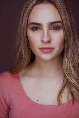 Photo of Emma Elle Paterson from the Latest Netflix gallery