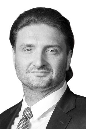 Photo of Edgard Zapashnyy from the Latest Netflix gallery
