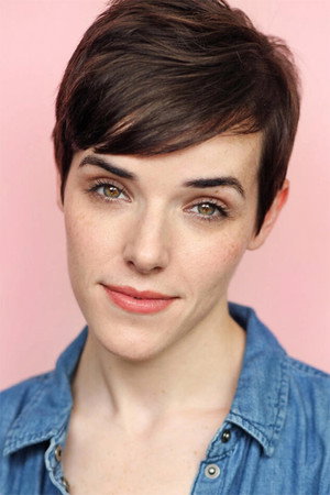 Photo of Karli Hall from the Latest Netflix gallery