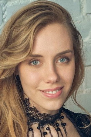 Photo of Izabella from the Latest Netflix gallery