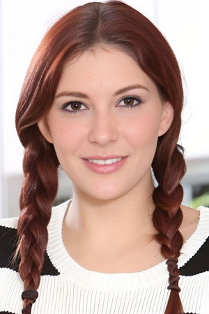 Photo of Ashlyn Molloy from the Latest Netflix gallery