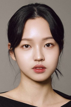 Photo of Kim Min-jung from the Latest Netflix gallery