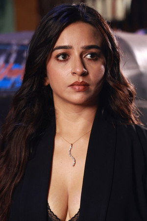 Photo of Divya Ganesh from the Latest Netflix gallery
