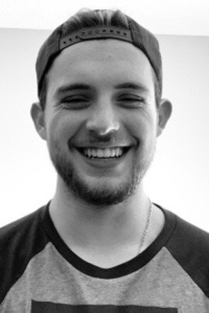 Photo of J. Seth Estes from the Latest Netflix gallery
