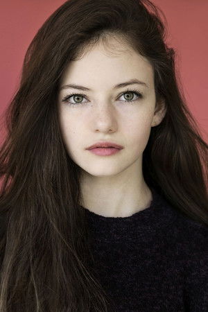 Mackenzie Foy photo