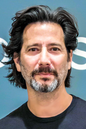 Henry Ian Cusick photo
