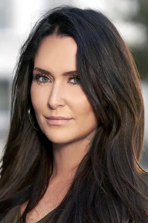 Stephanie 'Geggo' Karma Salvarli photo