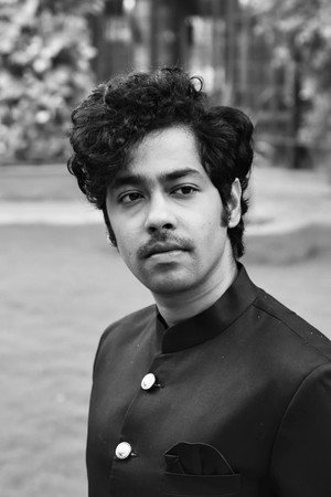 Riddhi Sen photo