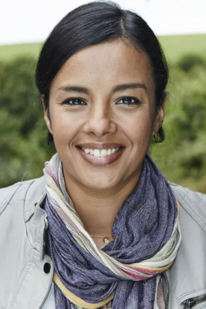 Liz Bonnin photo